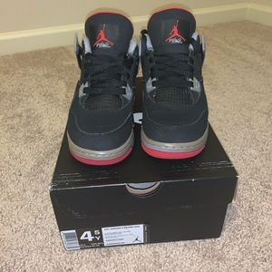 Air Jordan Bred 4